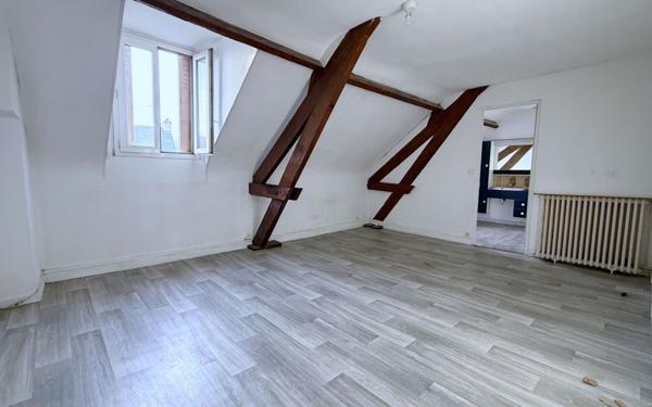 Appartement à louer    3 pièces •  Tergnier