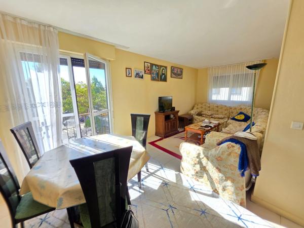 Appartement à vendre 95 pièces GRIGNY (91)