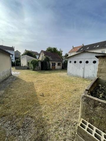 Terrain de loisirs - Bois - Etang à vendre à Le Mans dans la Sarthe (72000), ref : 72009-1409 Sud-Est