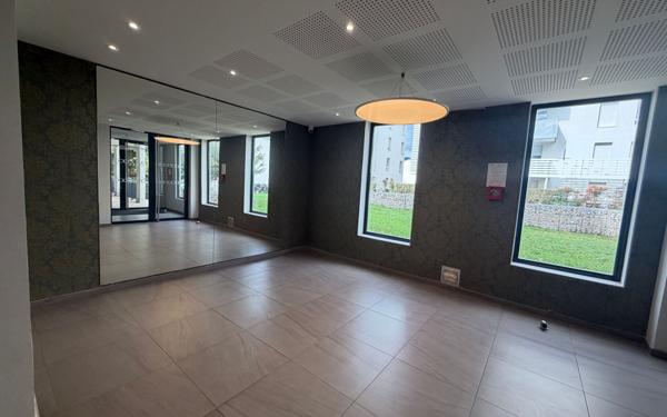 Appartement à vendre    3 pièces • 64 m2 Saint-Martin-d'Hères