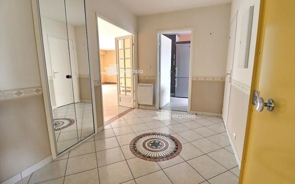 Appartement à vendre    4 pièces • 114 m2 Paris 20