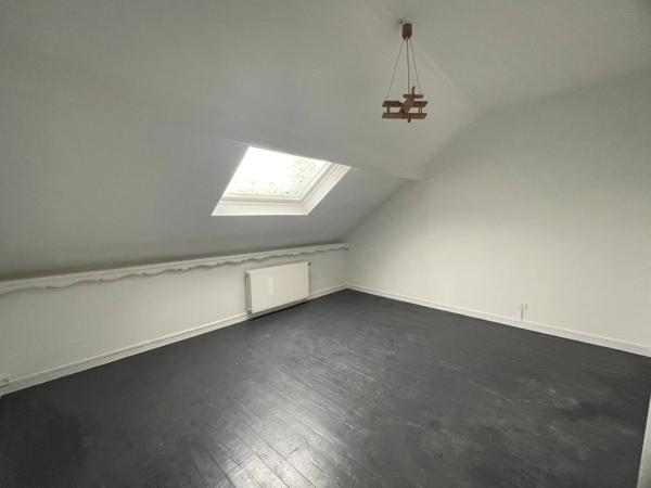 Location Appartement 5 pièces 91 m2 à Saint-Quentin