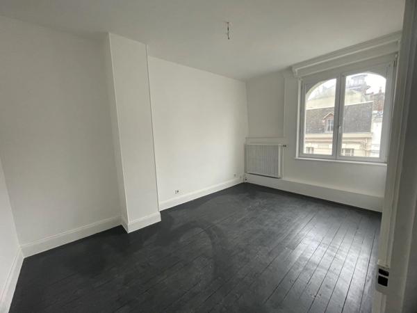 Location Appartement 5 pièces 91 m2 à Saint-Quentin