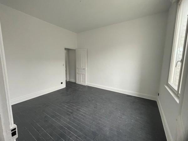 Location Appartement 5 pièces 91 m2 à Saint-Quentin