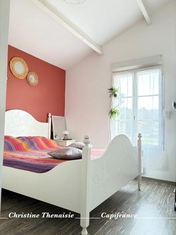 Villa à vendre 5 pièces, 3 chambres, 2 salles d'eau, Piscine, Climatisation, Véranda au coeur d'un Domaine résidentiel sécurisé