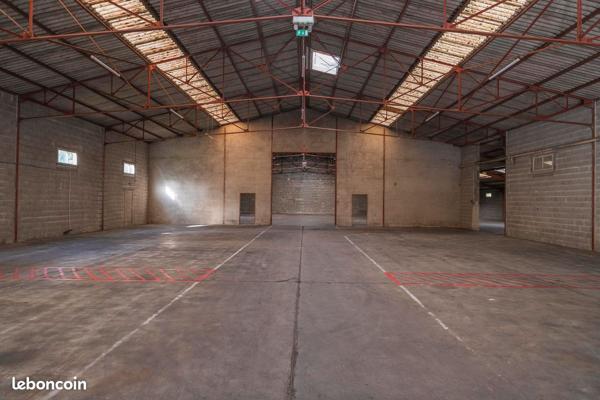 Bléré (37150) A85 A SEULEMENT 7KM - LOCAL D'ACTIVITES 1 680 M2