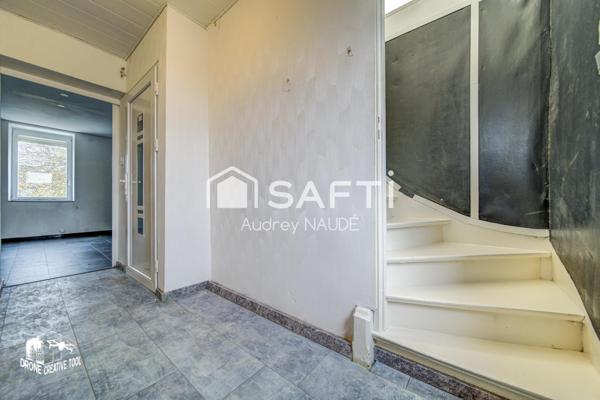 Duplex lumineux avec garage et belles prestations