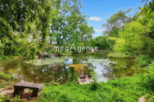 Maison à PONT-SUR-SEINE, 10400 - 8 pièces 220m²