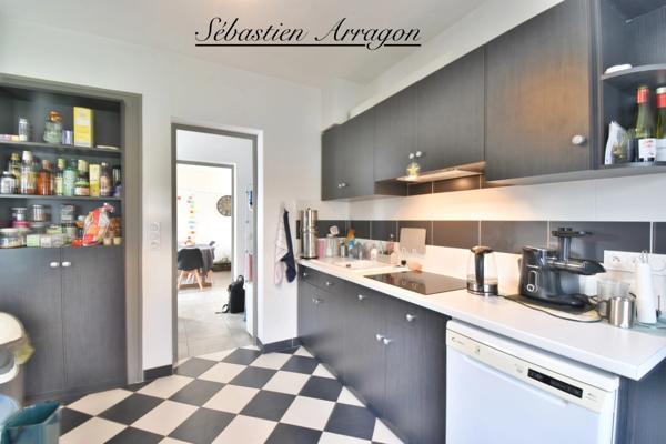 Maison rénovée 110 m² – 3 chambres – jardin 790 m² – quartier calme Villeneuve-sur-Lot (47)- coup de cœur assuré
