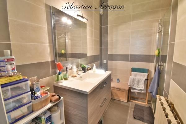 Maison rénovée 110 m² – 3 chambres – jardin 790 m² – quartier calme Villeneuve-sur-Lot (47)- coup de cœur assuré