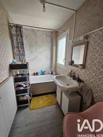 Maison à vendre 4 pièces 69 m² Gond-Pontouvre