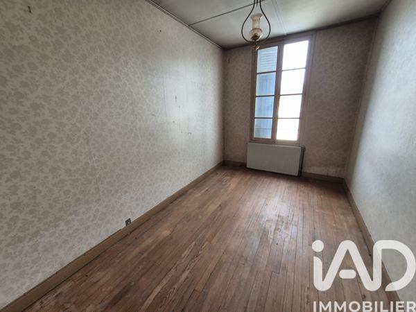 Maison à vendre 10 pièces 178 m² Montguyon