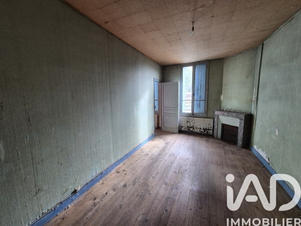 Maison à vendre 10 pièces 178 m² Montguyon