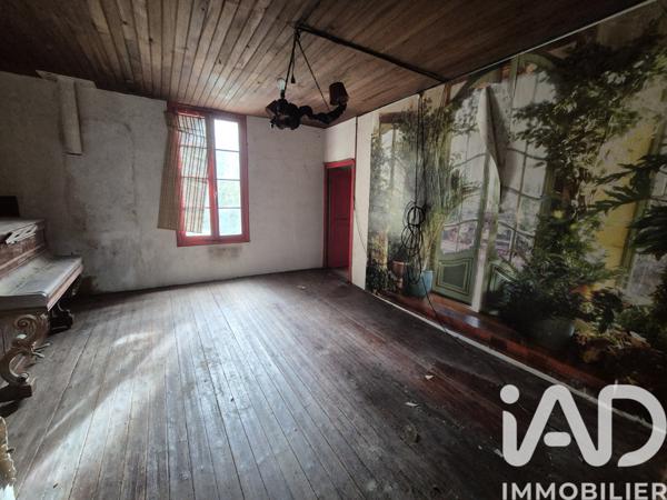 Maison à vendre 10 pièces 178 m² Montguyon