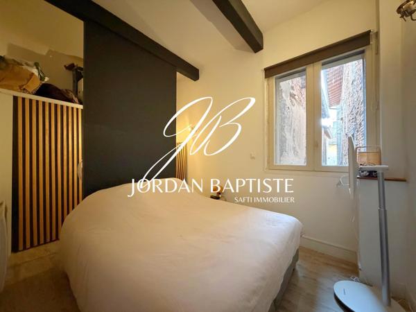 Appartement de charme dans un immeuble classé – Centre-ville, Rue de la Résistance