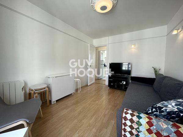 APPARTEMENT À LOUER DE 2 PIÈCES DE 28,40 M²