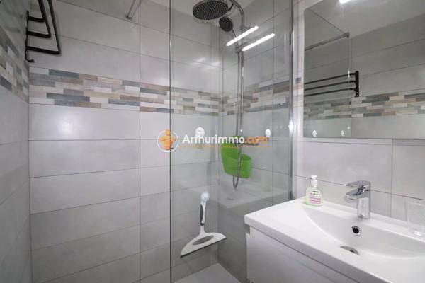 Vente                                                      Appartement
                        
                     1 pièces                      19 m2                     à Le Grau-du-Roi