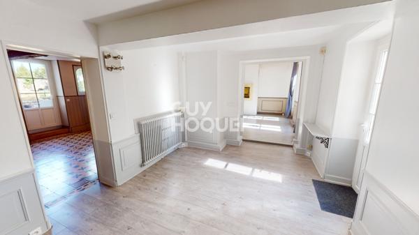 CLOYES LES TROIS RIVIERES : maison T9 (207 m²) à vendre