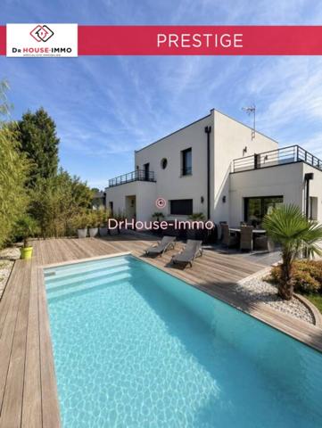 Maison à vendre 9 pièces de 365 m²
