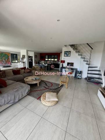 Maison à vendre 9 pièces de 365 m²