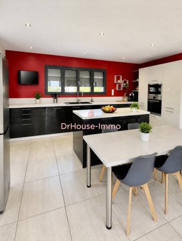 Maison à vendre 9 pièces de 365 m²