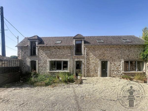 Vente                                                      Maison
                        
                     5 pièces                      136 m2                     à Épernon