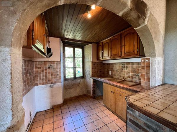 Maison à vendre à Bagnac-sur-Célé dans le Lot (46270), ref : MAIS29
