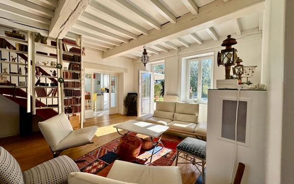 Maison à vendre    7 pièces •  Heyrieux