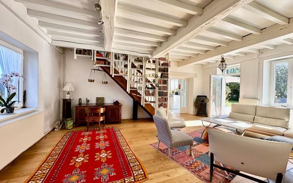 Maison à vendre    7 pièces •  Heyrieux