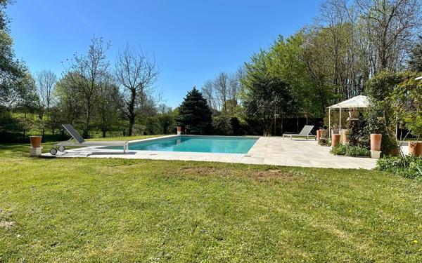 Maison à vendre    7 pièces •  Heyrieux