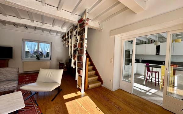 Maison à vendre    7 pièces •  Heyrieux