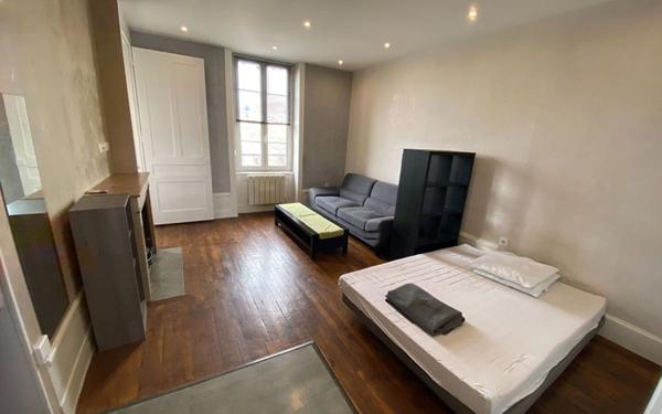 Appartement à louer    1 pièce • 31,53 m2 Villeurbanne