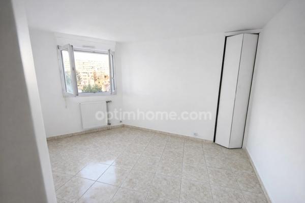 BONDY (93140) – APPARTEMENT 3 PIÈCES – TERRASSE – BOX – CAVE