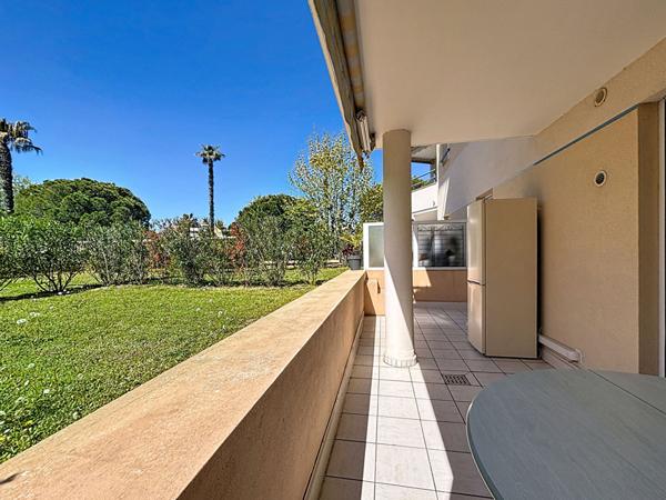 Fréjus Plage - Résidence avec Piscine Appartement 2 pièces avec jardin