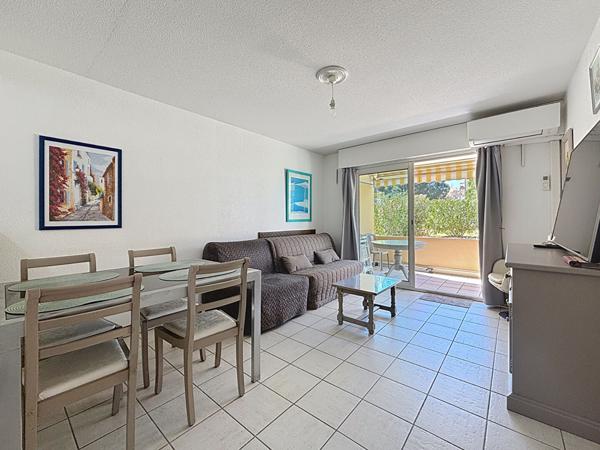 Fréjus Plage - Résidence avec Piscine Appartement 2 pièces avec jardin