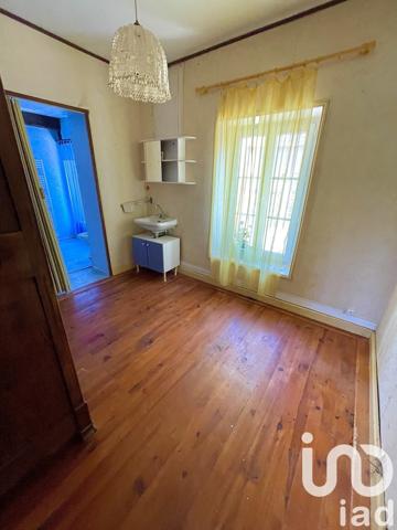 Maison de village 3 pièces de 70 m² à Brigueil-le-Chantre (86290)