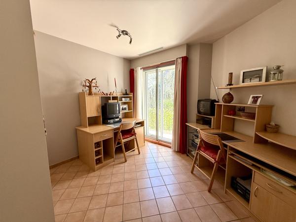 Maison 10 pièce(s) 6 chambre(s) 205 m²