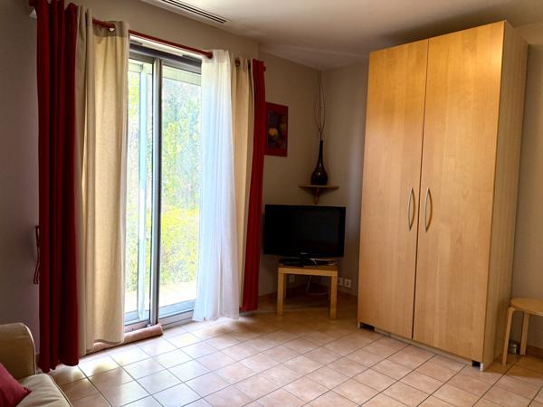 Maison 10 pièce(s) 6 chambre(s) 205 m²