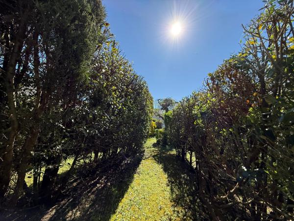 Maison 10 pièce(s) 6 chambre(s) 205 m²