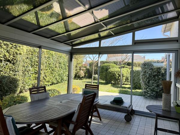 Maison 10 pièce(s) 6 chambre(s) 205 m²