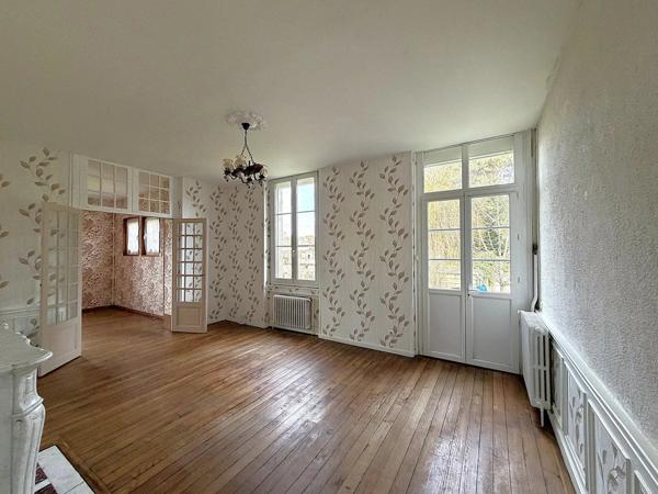 Location Appartement 4 pièces 93 m2 à Chevincourt