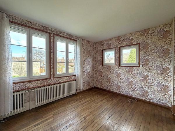 Location Appartement 4 pièces 93 m2 à Chevincourt