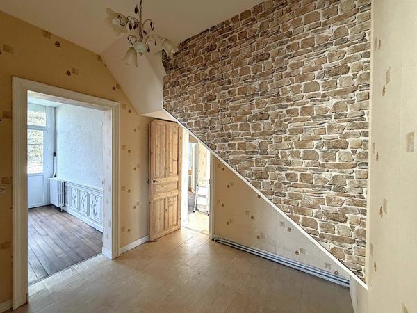 Location Appartement 4 pièces 93 m2 à Chevincourt