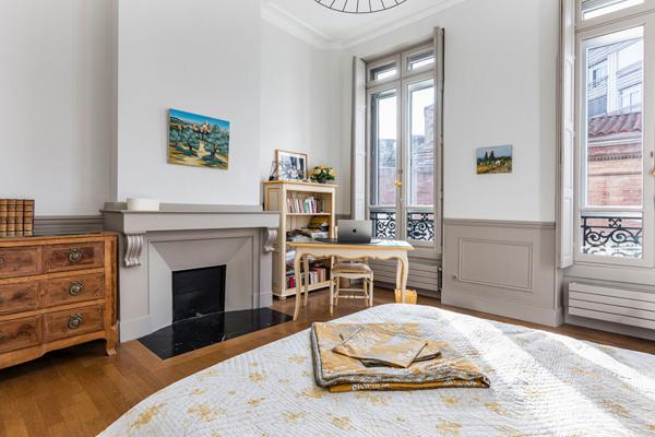 Appartement bourgeois rénové au coeur de Toulouse
