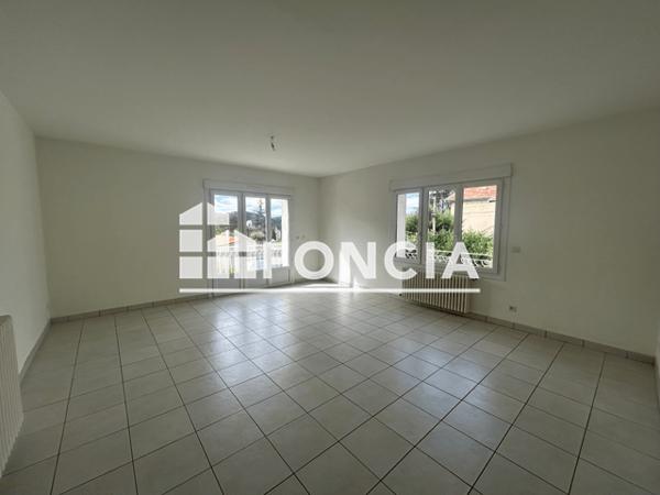 Location Appartement 4 pièces 93.8 m² - ST VERAN Digne-les-bains 04000