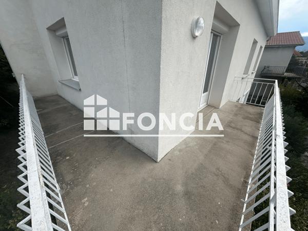 Location Appartement 4 pièces 93.8 m² - ST VERAN Digne-les-bains 04000