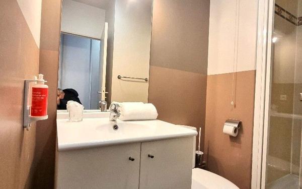 Appartement à vendre    1 pièce • 23,18 m2 Villejuif