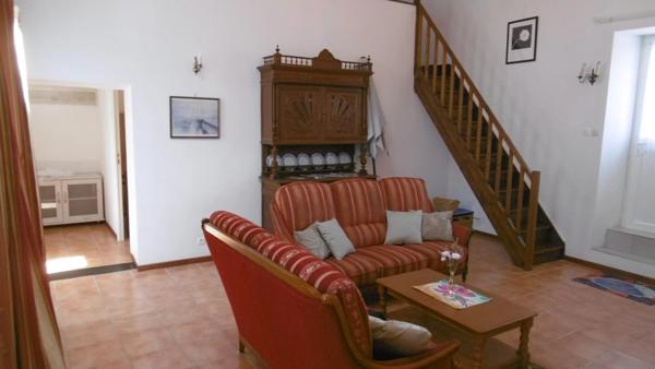Belle maison avec maison d'amis et piscine