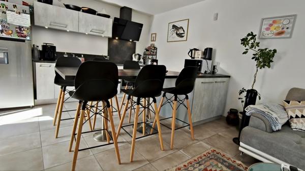Maison 4 pièce(s) 2 chambre(s) 80.25 m²