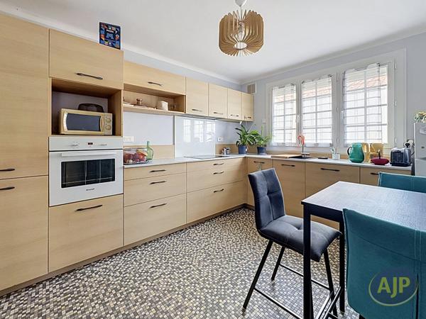 Vente maison Challans : 305 000 € - AJP Immobilier Challans